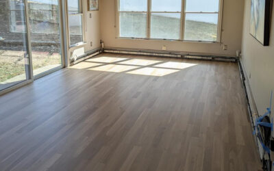 Restored oak staircase in Rutherford.