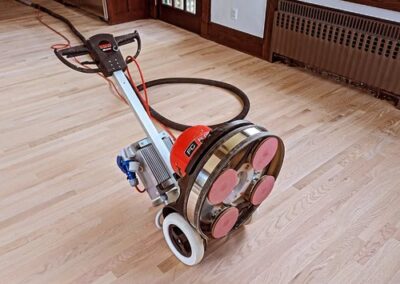 Image of a floor snader